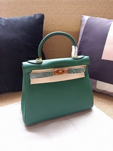 Hermes Handbags 519